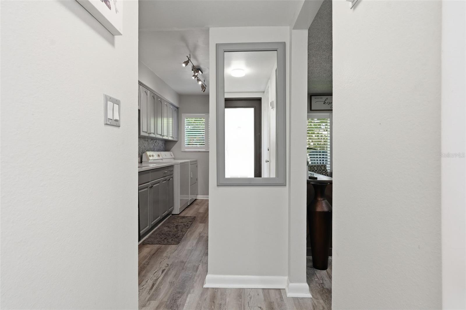 MAGNOLIA SQUARE CONDO INC - Residential