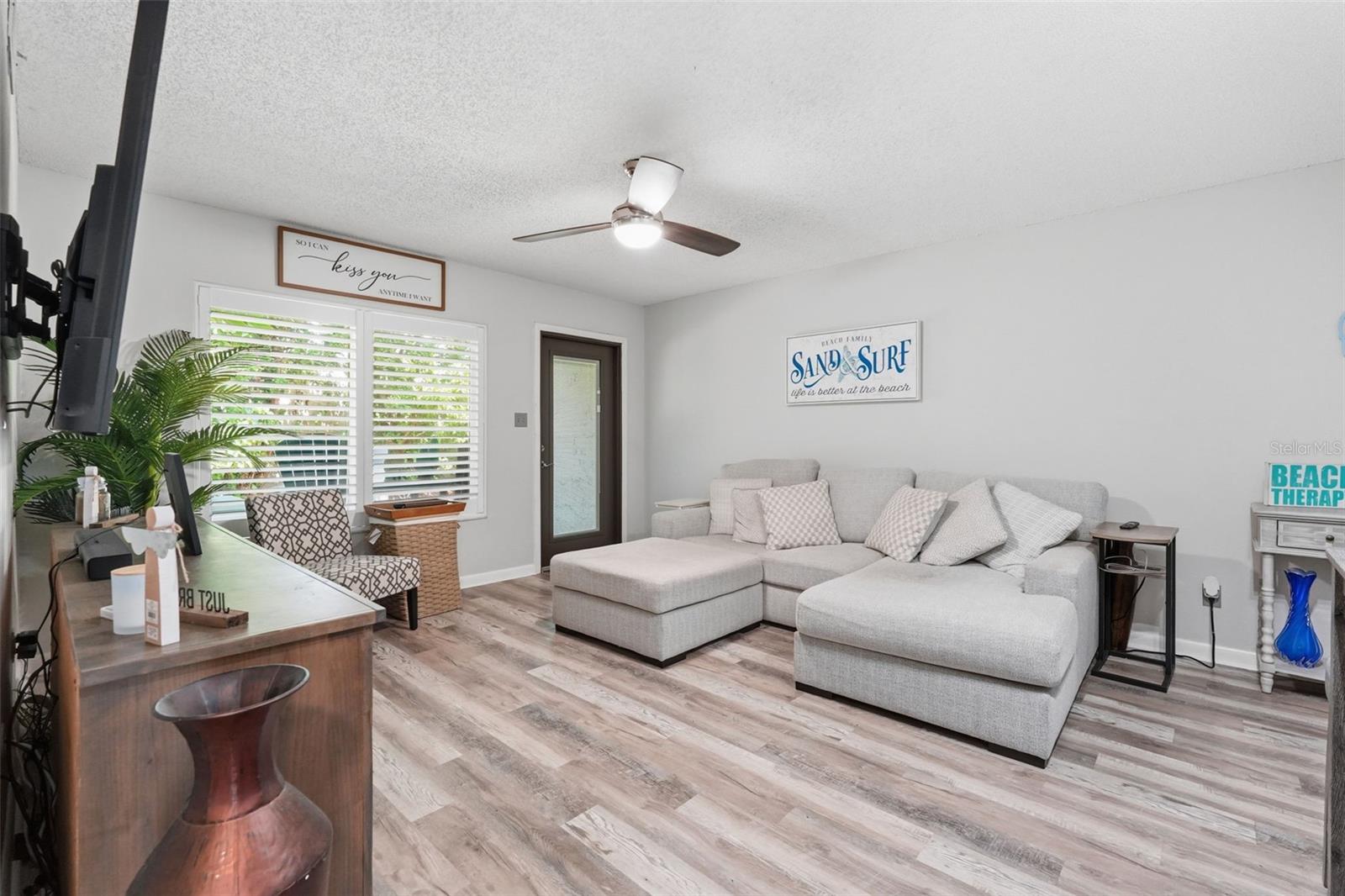 MAGNOLIA SQUARE CONDO INC - Residential