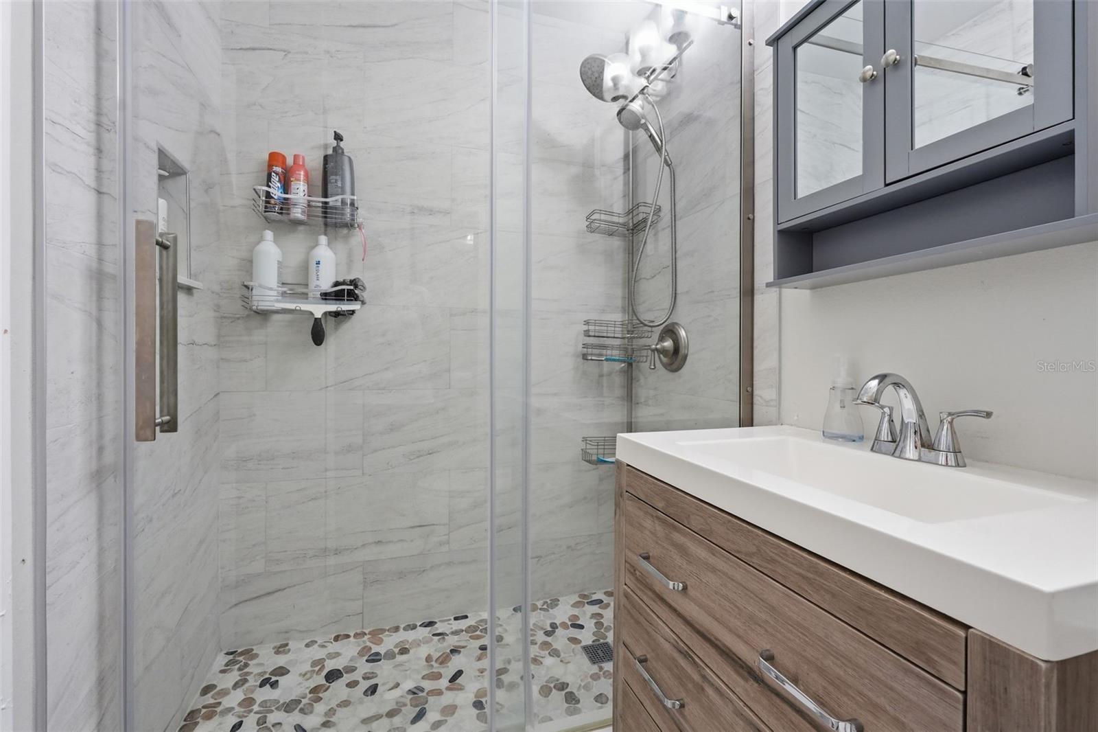 MAGNOLIA SQUARE CONDO INC - Residential