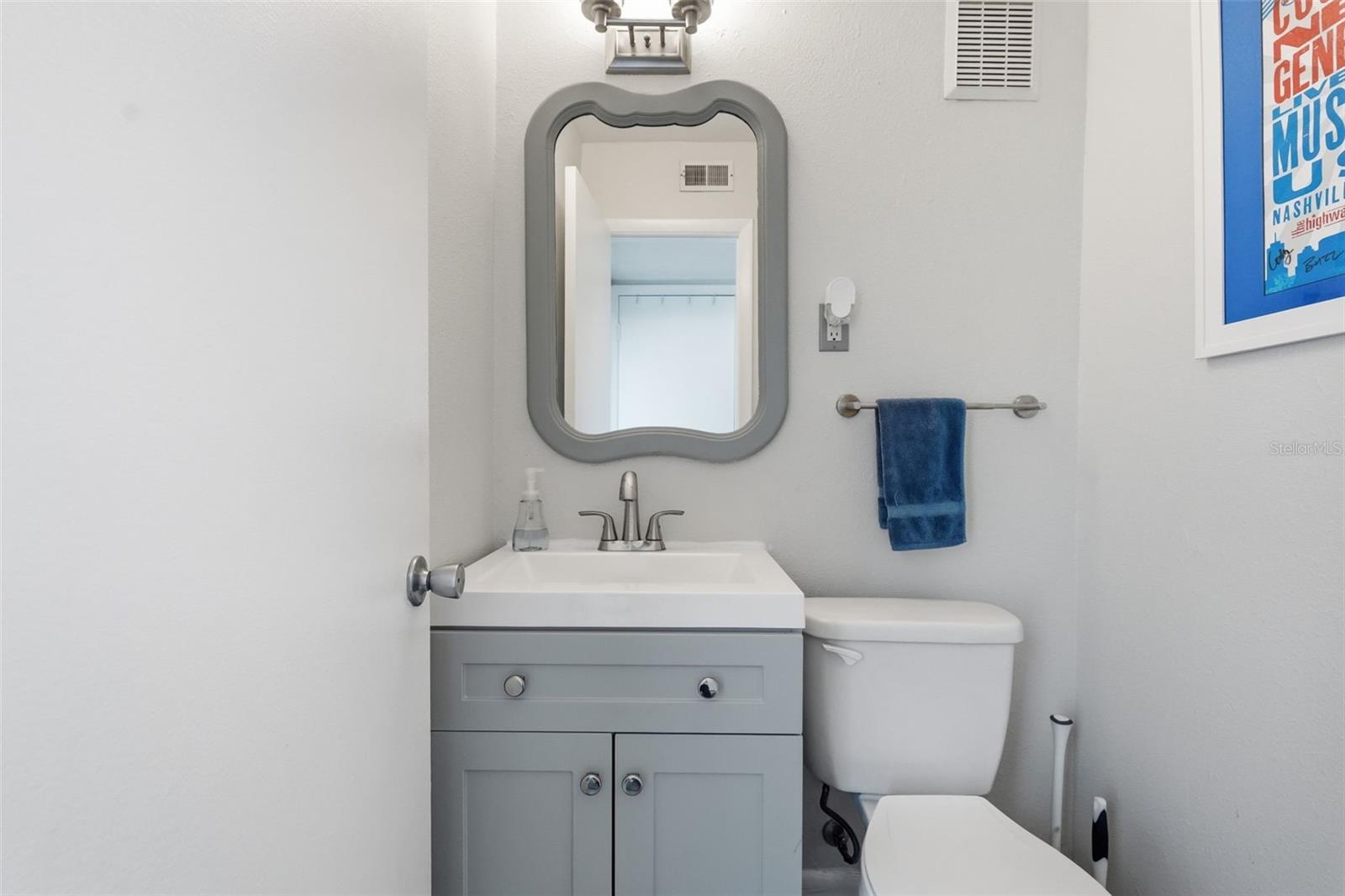 MAGNOLIA SQUARE CONDO INC - Residential