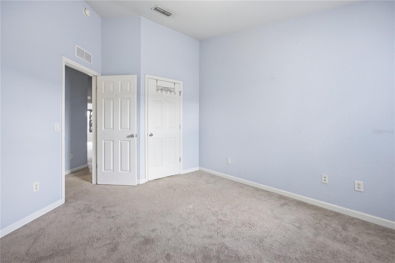 WYNCHASE TWNHMS - Residential