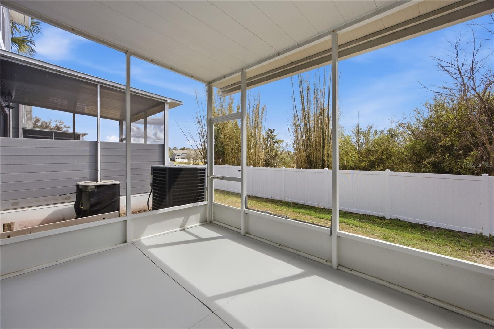 WYNCHASE TWNHMS - Residential