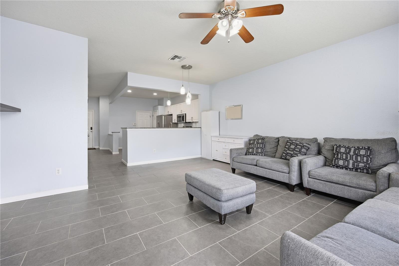 WYNCHASE TWNHMS - Residential