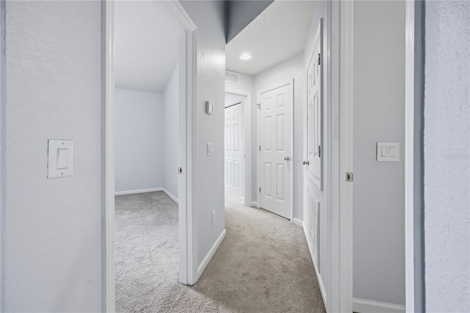 WYNCHASE TWNHMS - Residential