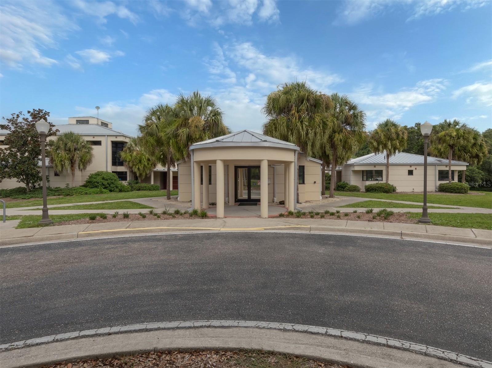 WOODMERE LAKES - Residential