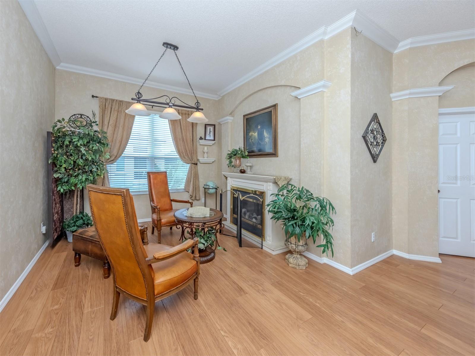 4322 MANFIELD DRIVE