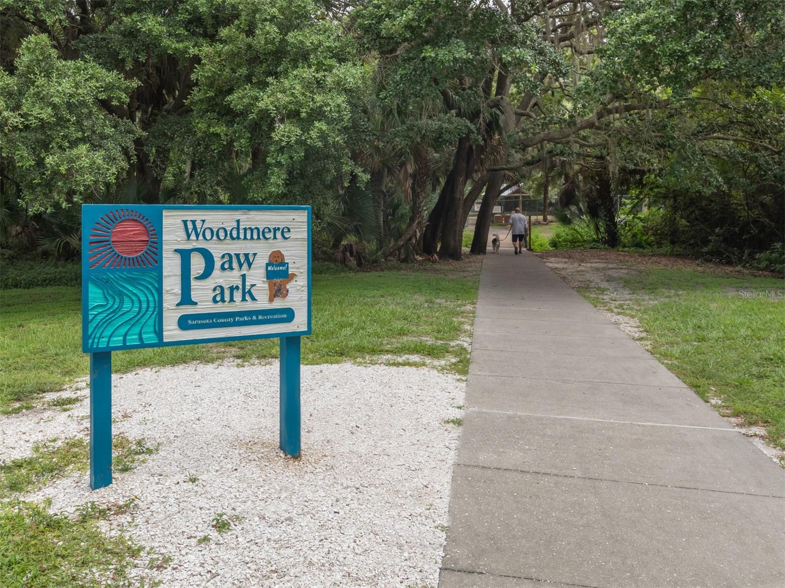 WOODMERE LAKES - Residential