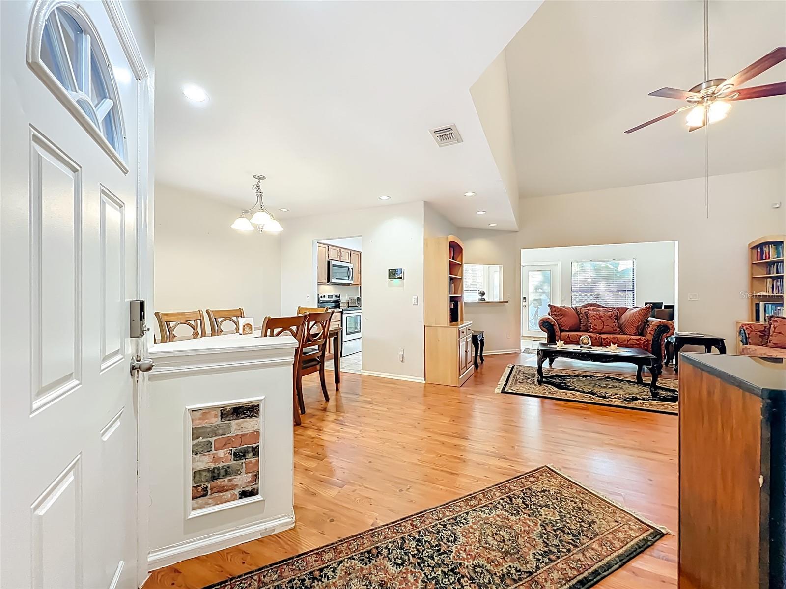 THE LANDING - Residential