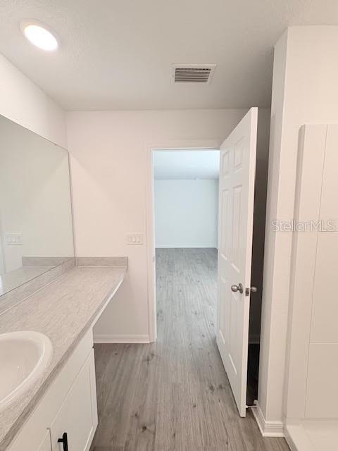 BELLE TERRE - Residential Lease