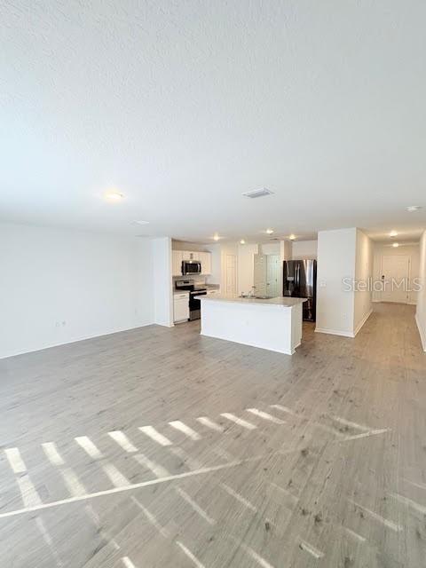 BELLE TERRE - Residential Lease