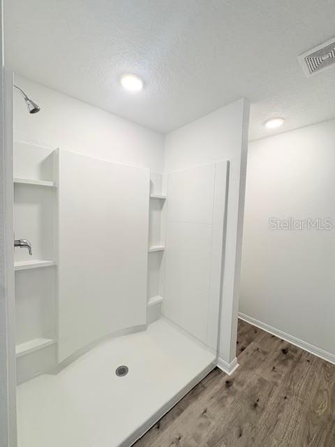 BELLE TERRE - Residential Lease