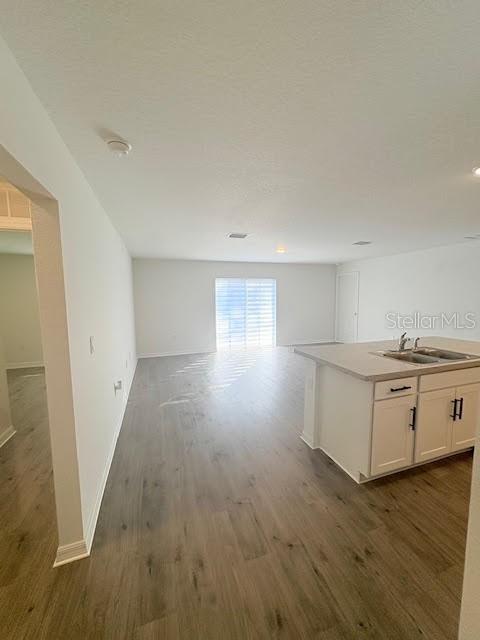 BELLE TERRE - Residential Lease