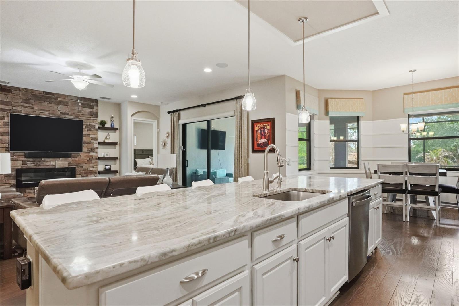 VILLAGES AT AVALON PH 1 - Residential