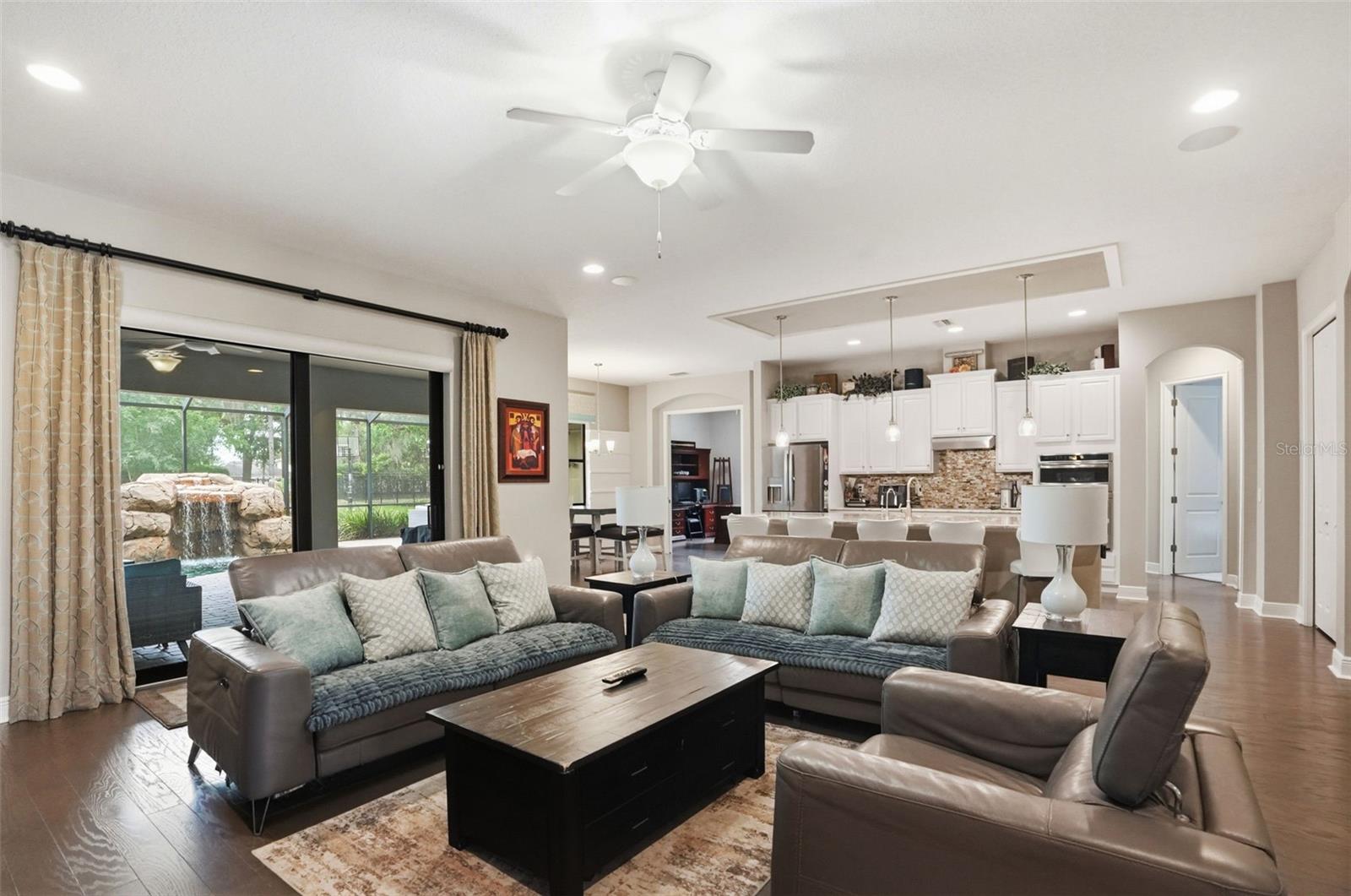 VILLAGES AT AVALON PH 1 - Residential