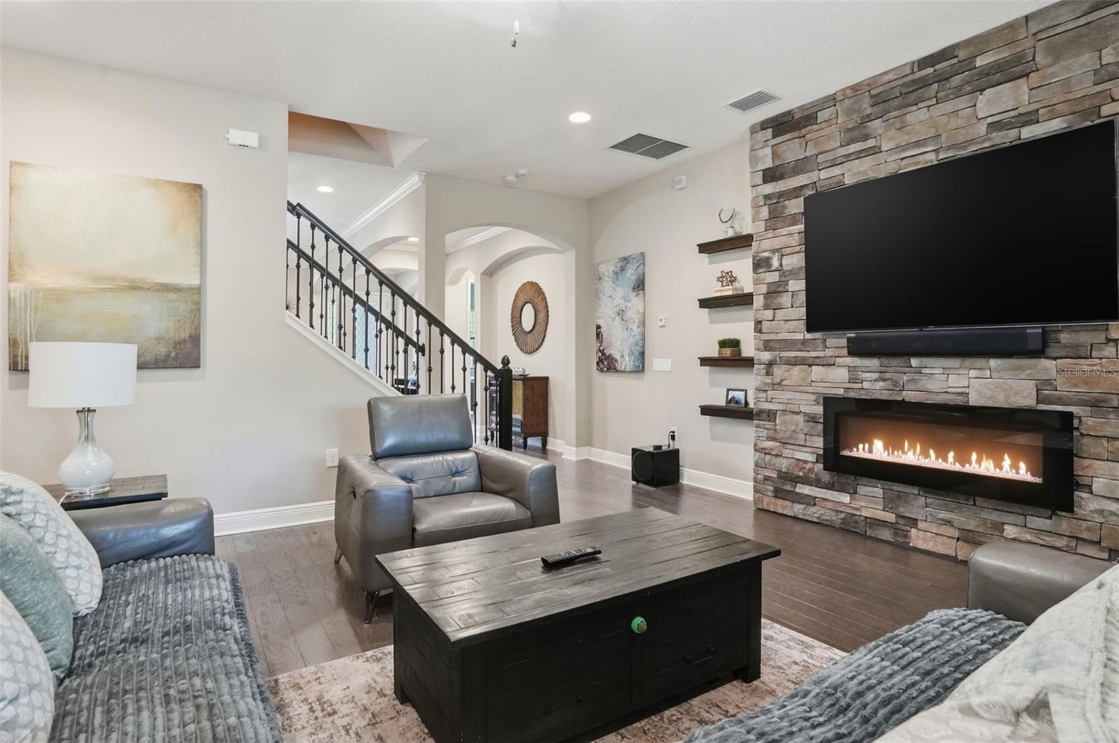 VILLAGES AT AVALON PH 1 - Residential