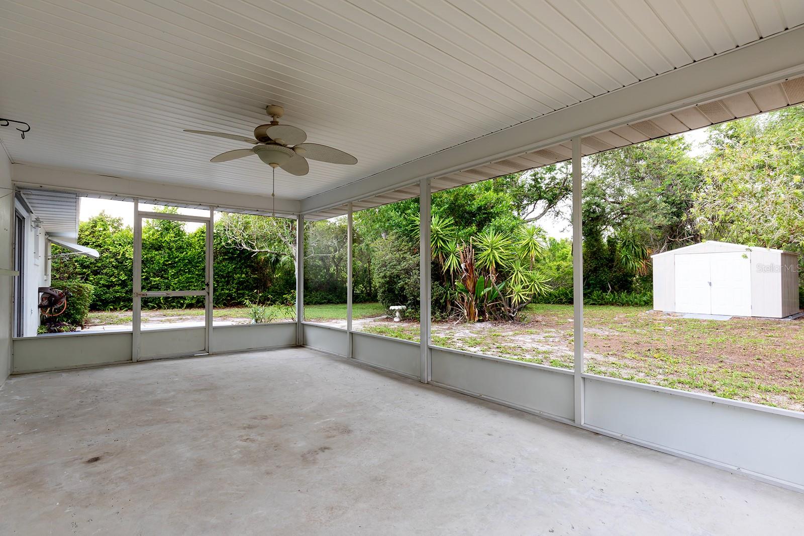 DELTONA LAKES UNIT 04 - Residential