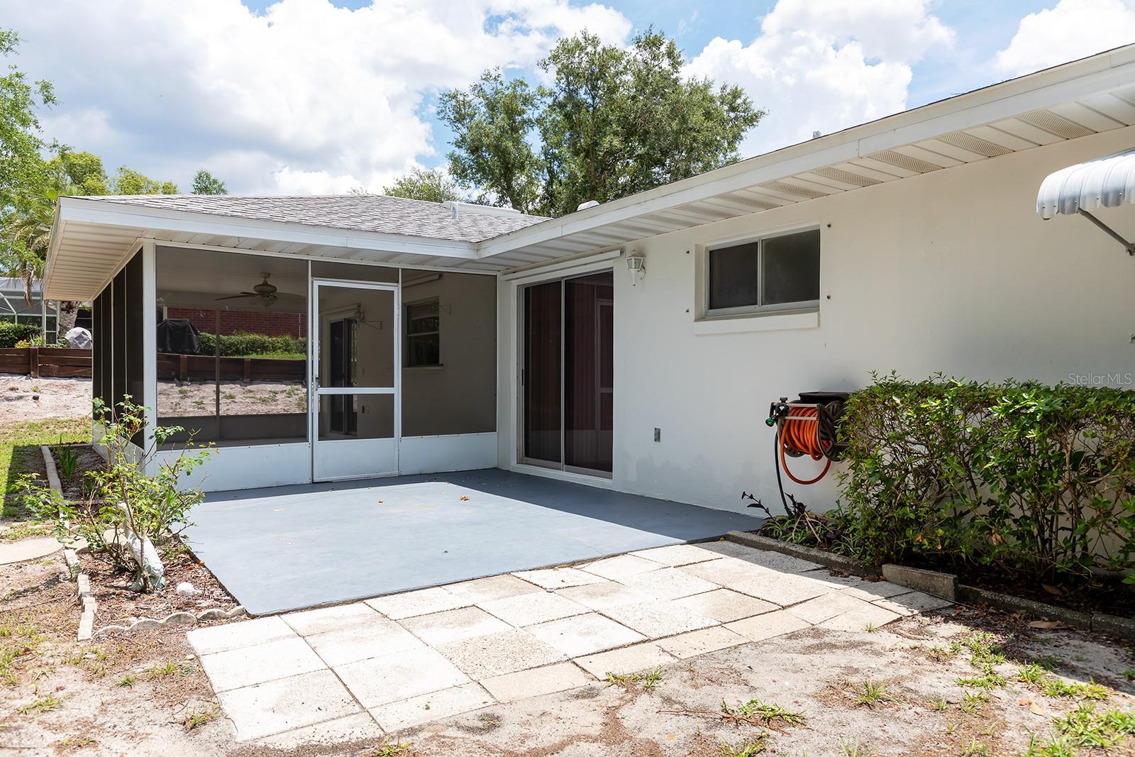 DELTONA LAKES UNIT 04 - Residential
