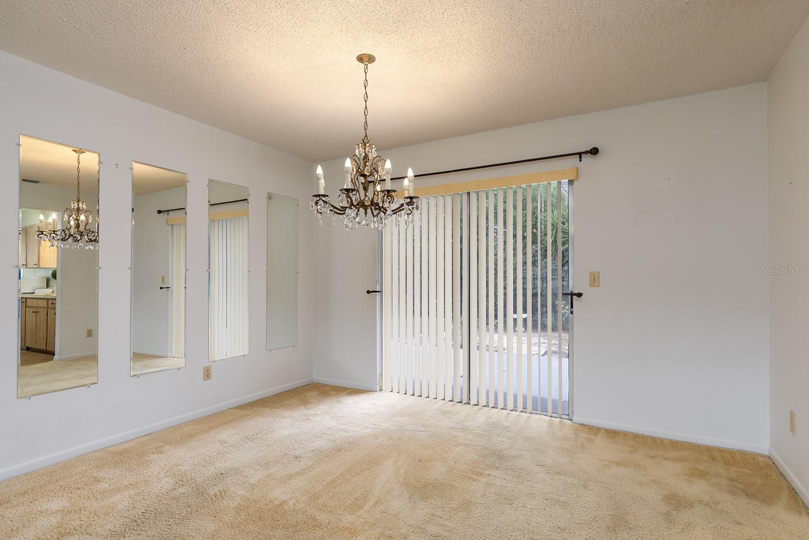 DELTONA LAKES UNIT 04 - Residential