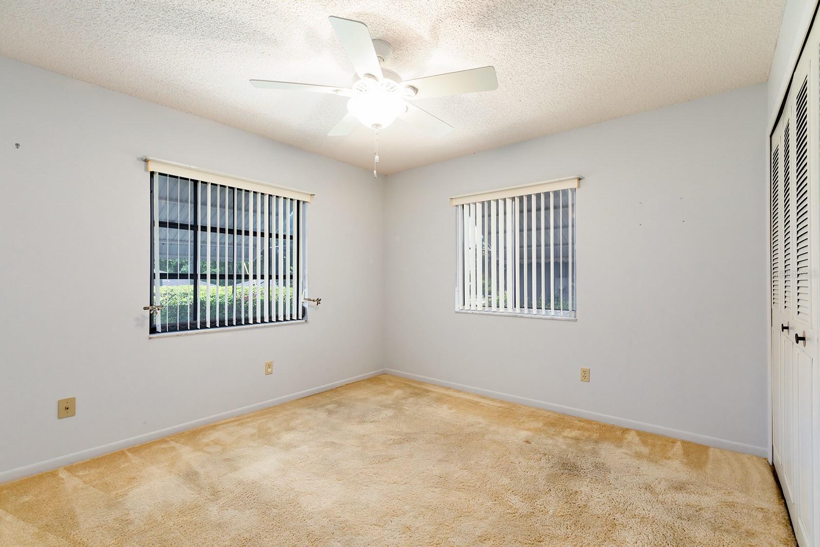 DELTONA LAKES UNIT 04 - Residential