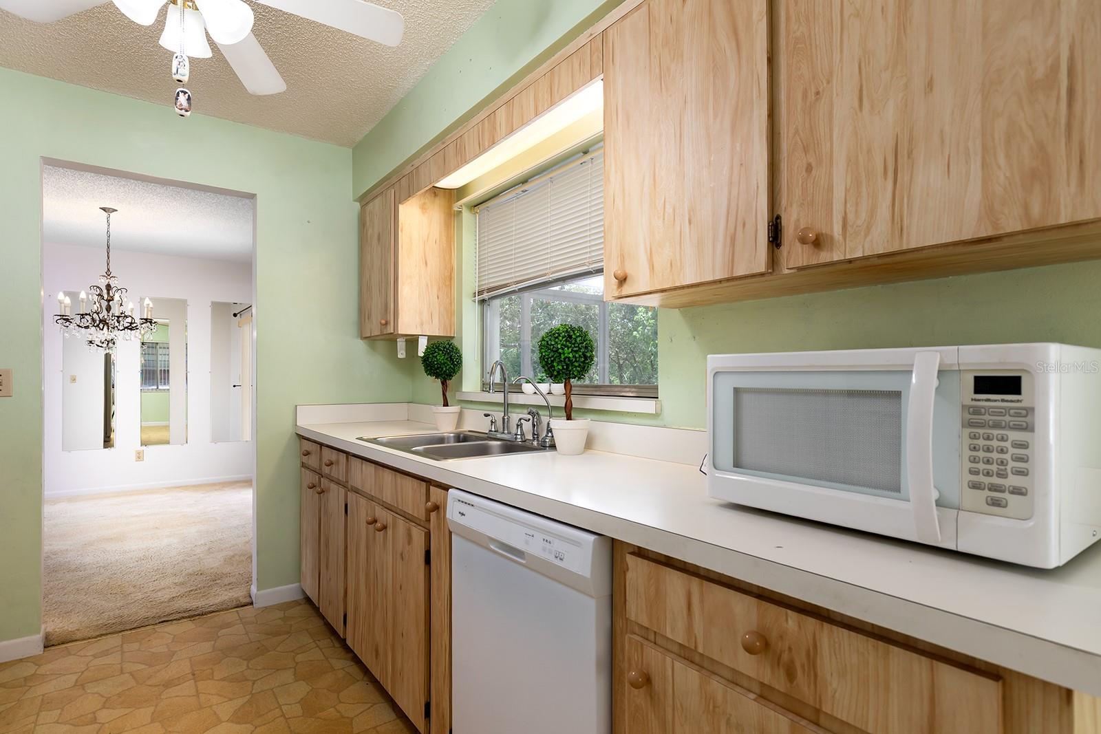 DELTONA LAKES UNIT 04 - Residential