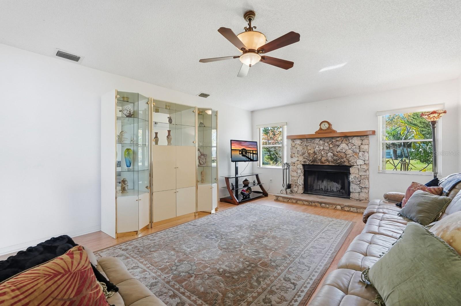 PINE GROVE SEC 28 - Residential