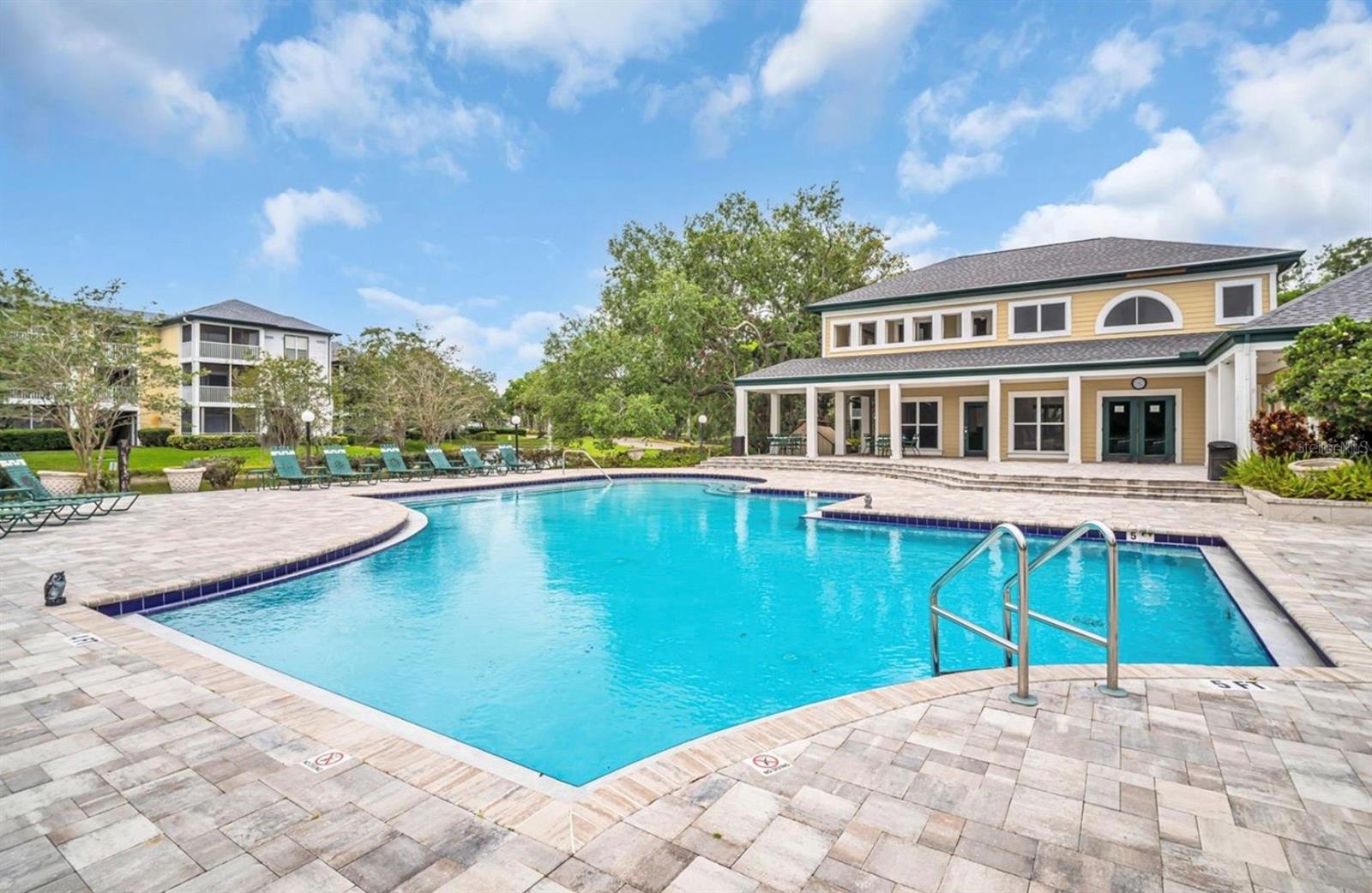 THE LANDINGS OF TAMPA A CONDOM - Residential Lease