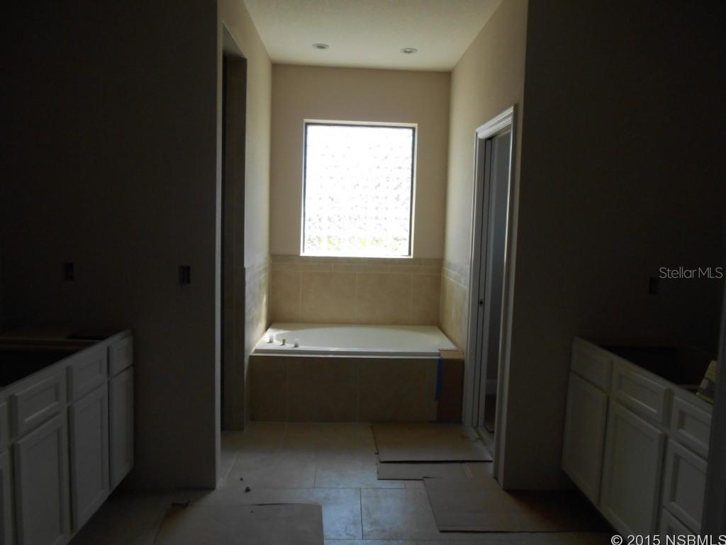 Mangroves/Inlet Shores - Residential