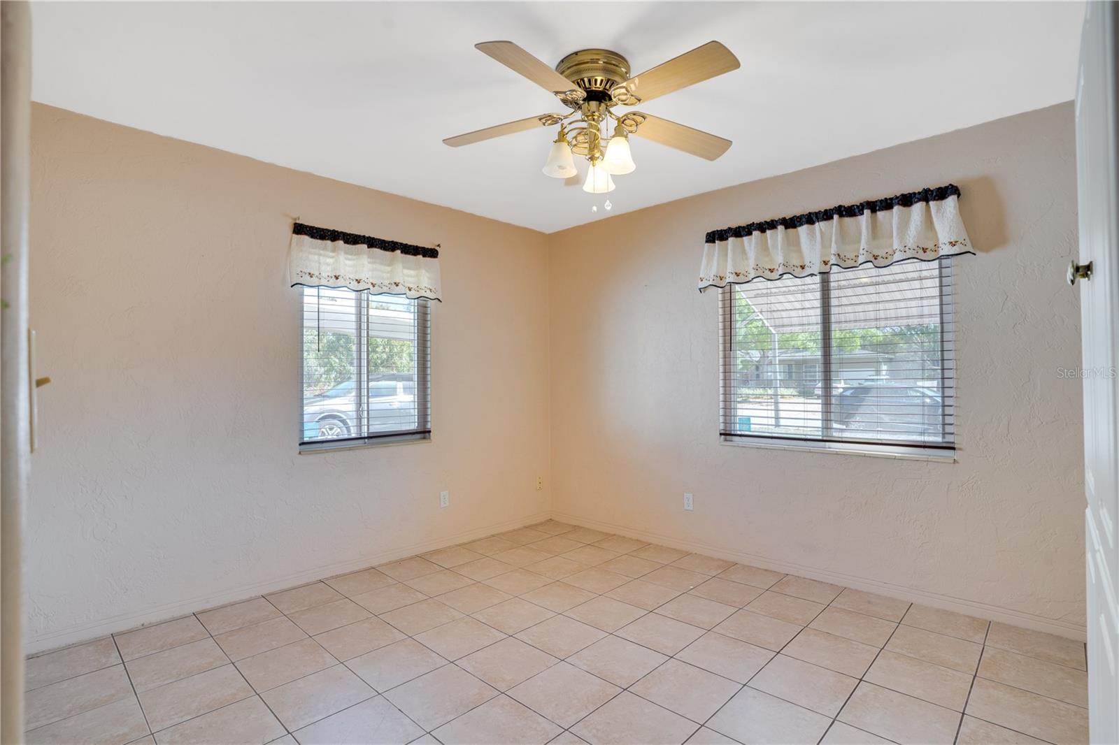 LESLEE HEIGHTS SUB SEC 2 - Residential