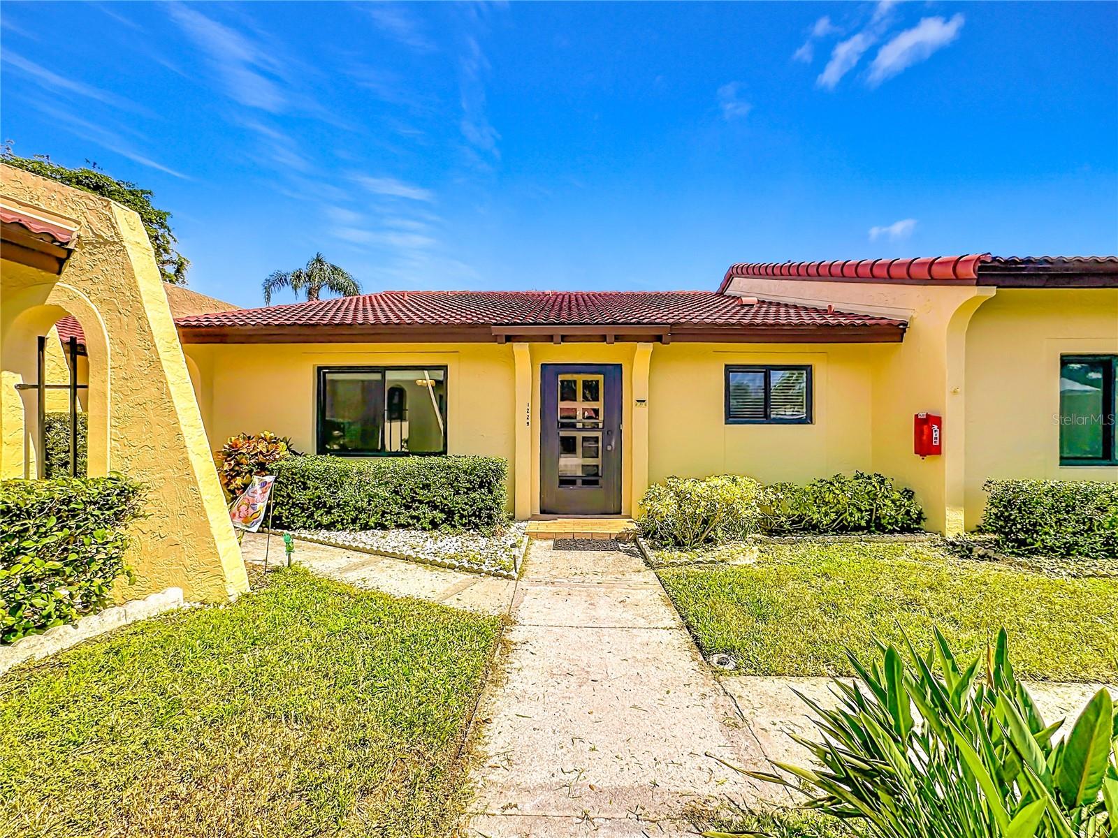 1229 58TH STREET W 1229, BRADENTON, FL, 34209 1 1229 58TH STREET W 1229