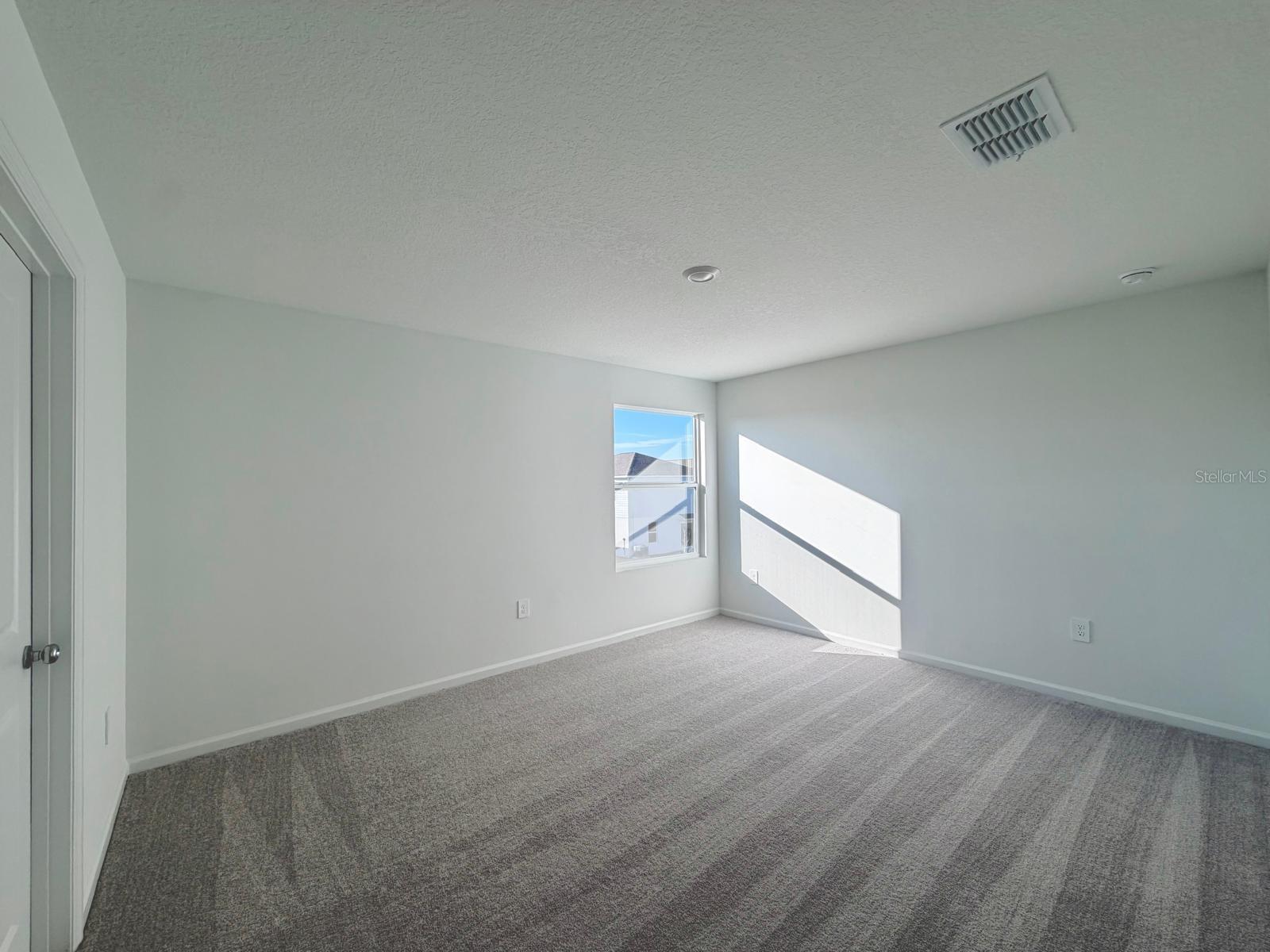 PEACE CRK RESERVE - Residential Lease