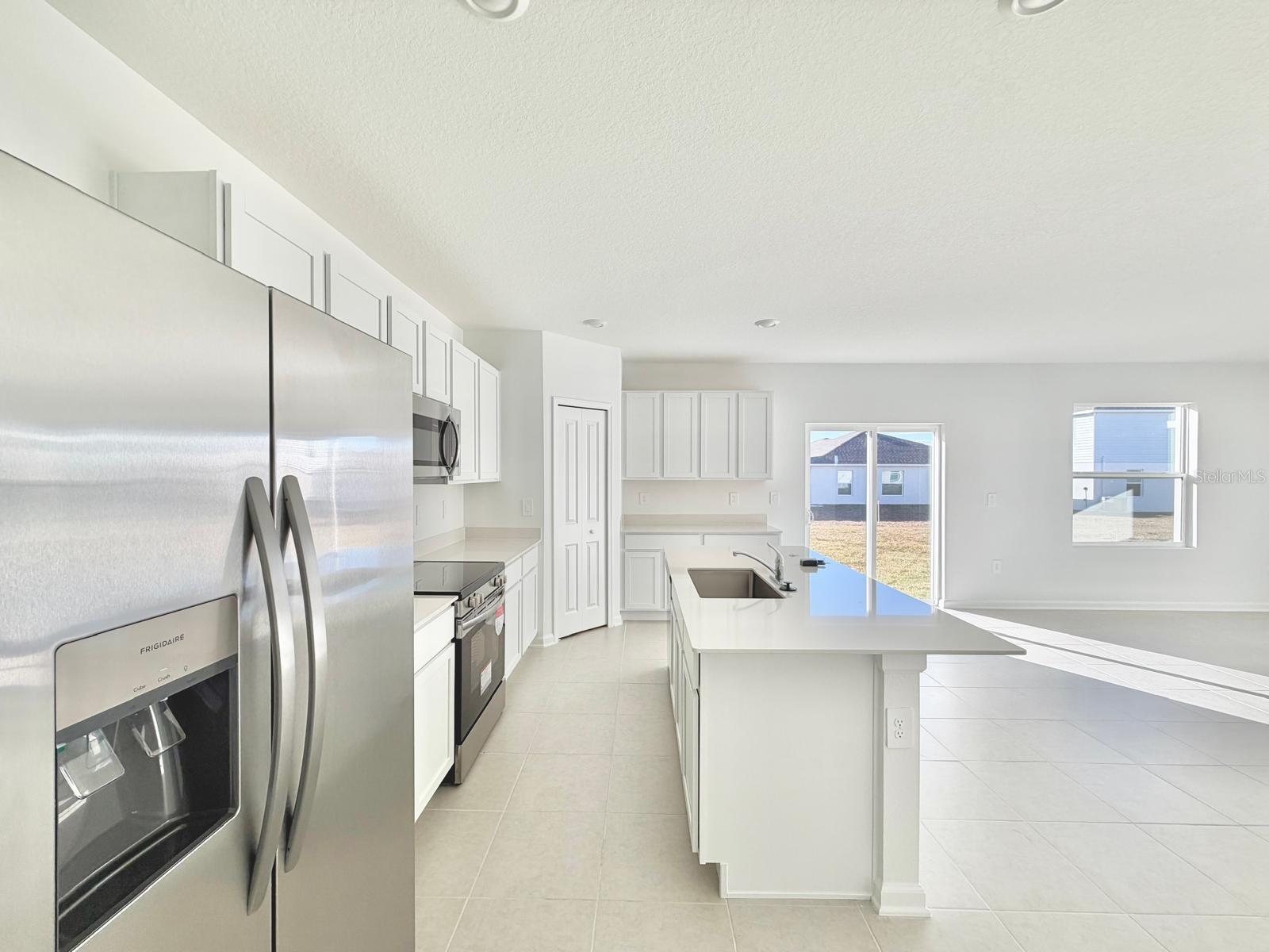 PEACE CRK RESERVE - Residential Lease