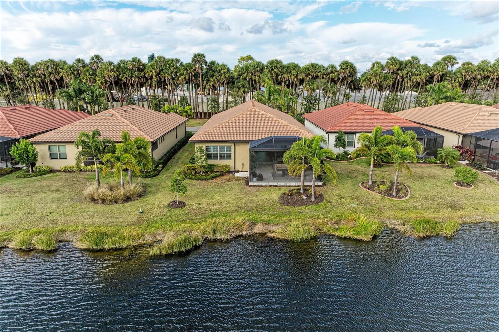 TOSCANA ISLES - Residential