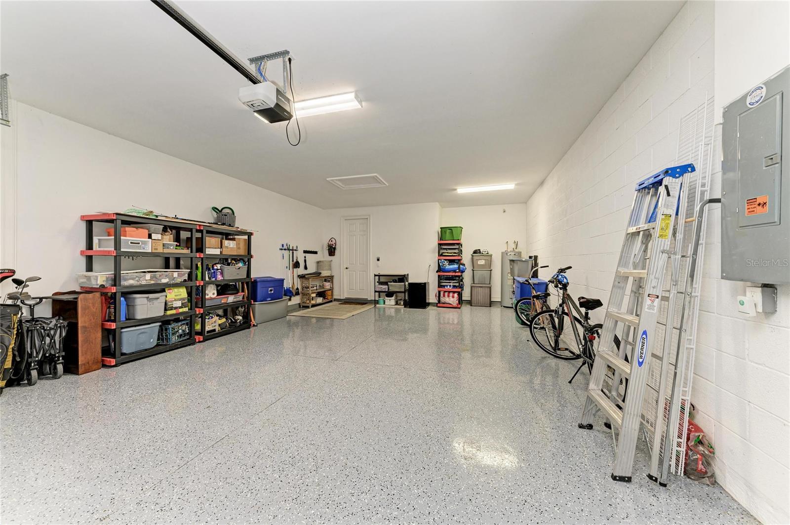 TOSCANA ISLES - Residential