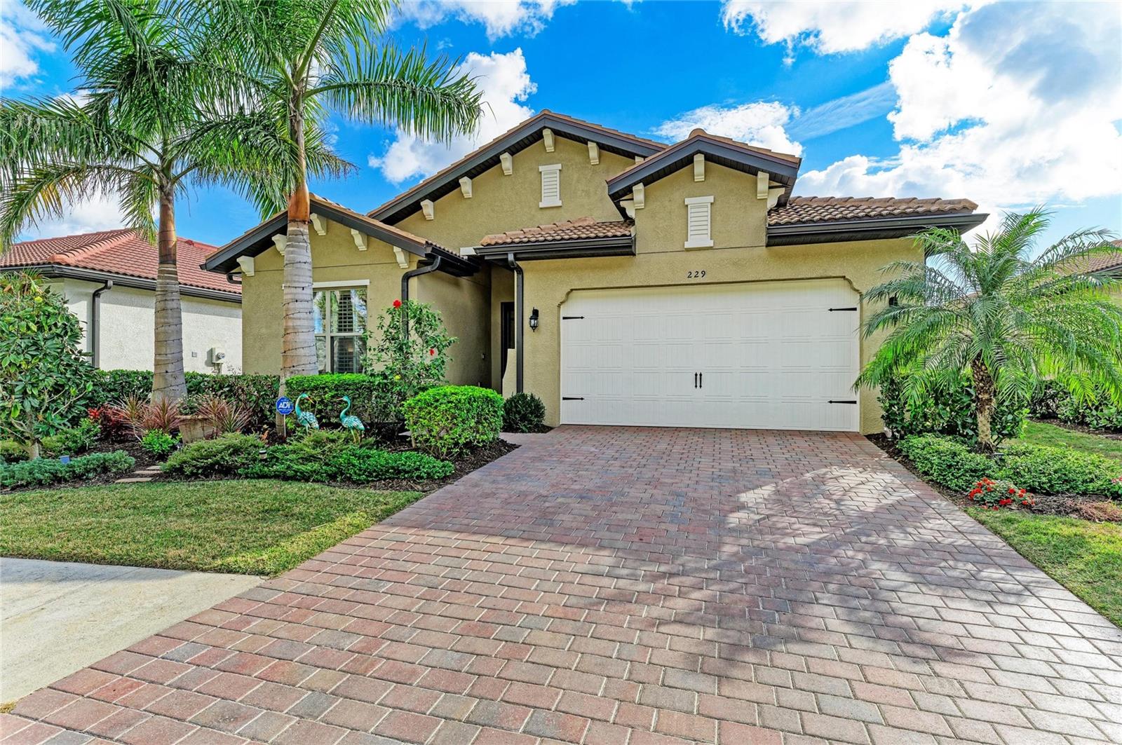 TOSCANA ISLES - Residential