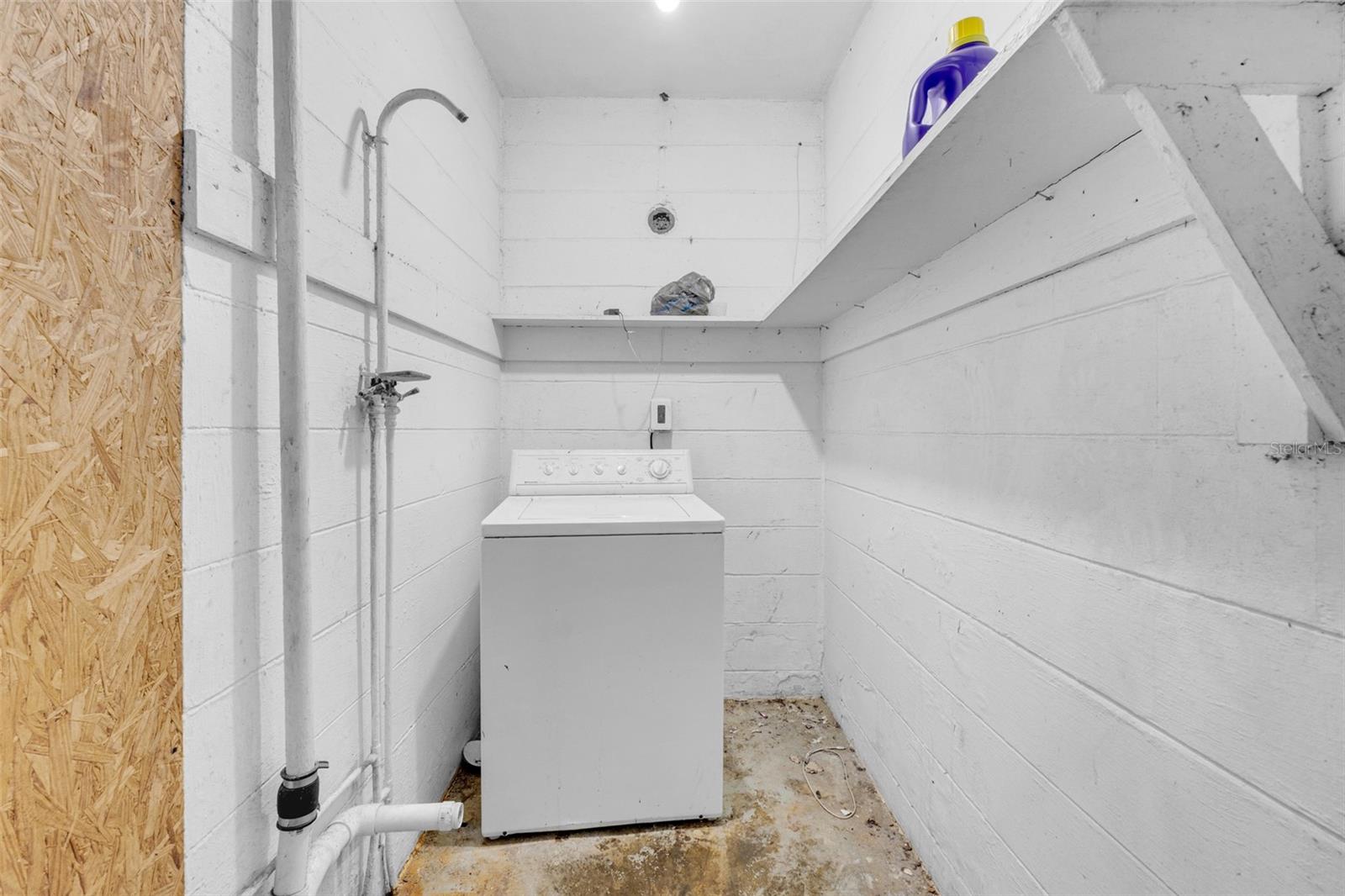 PEARL LAKE HEIGHTS BLK 6 - Residential