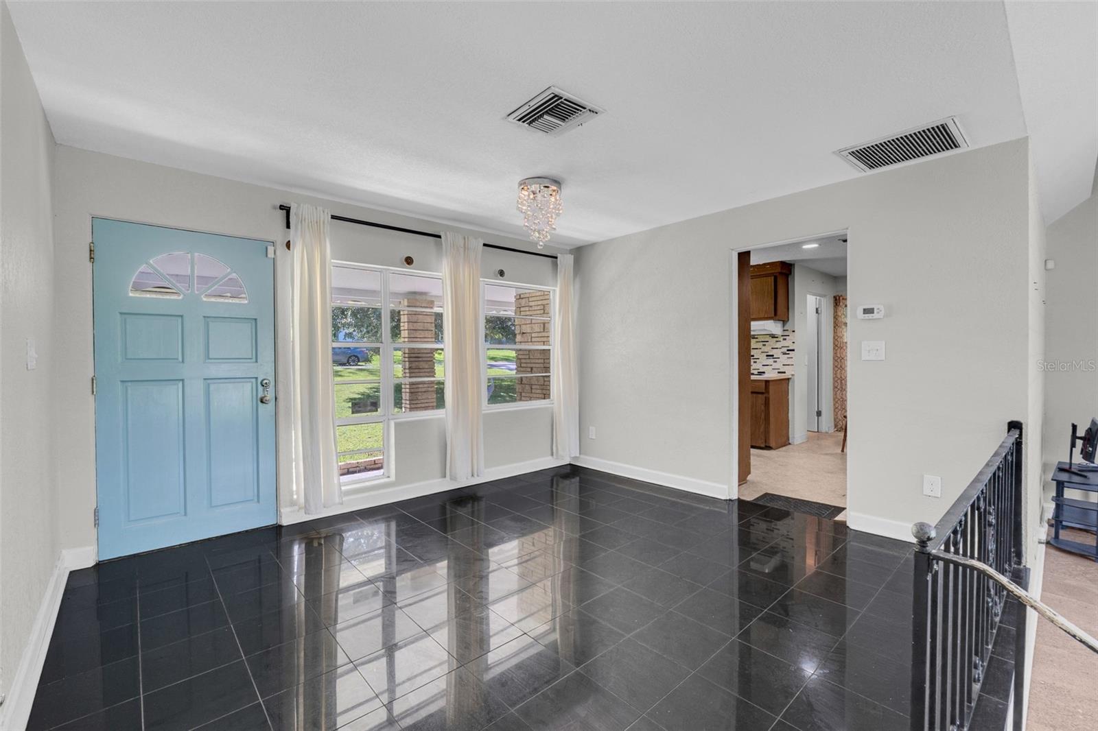 PEARL LAKE HEIGHTS BLK 6 - Residential
