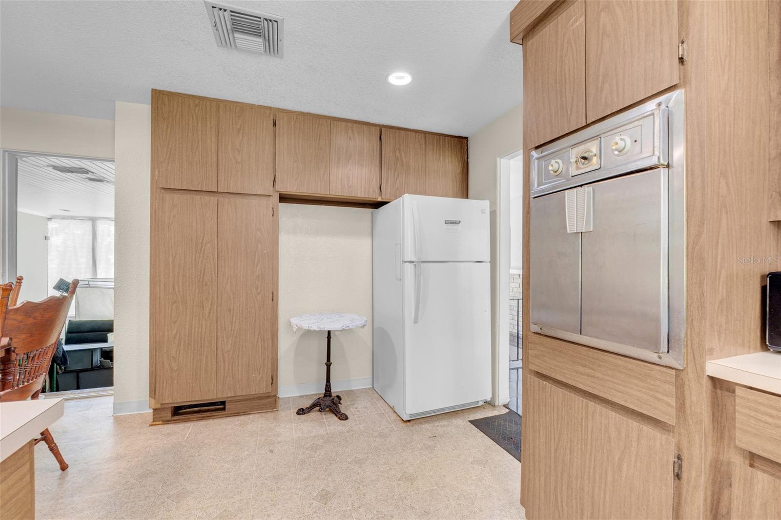 PEARL LAKE HEIGHTS BLK 6 - Residential