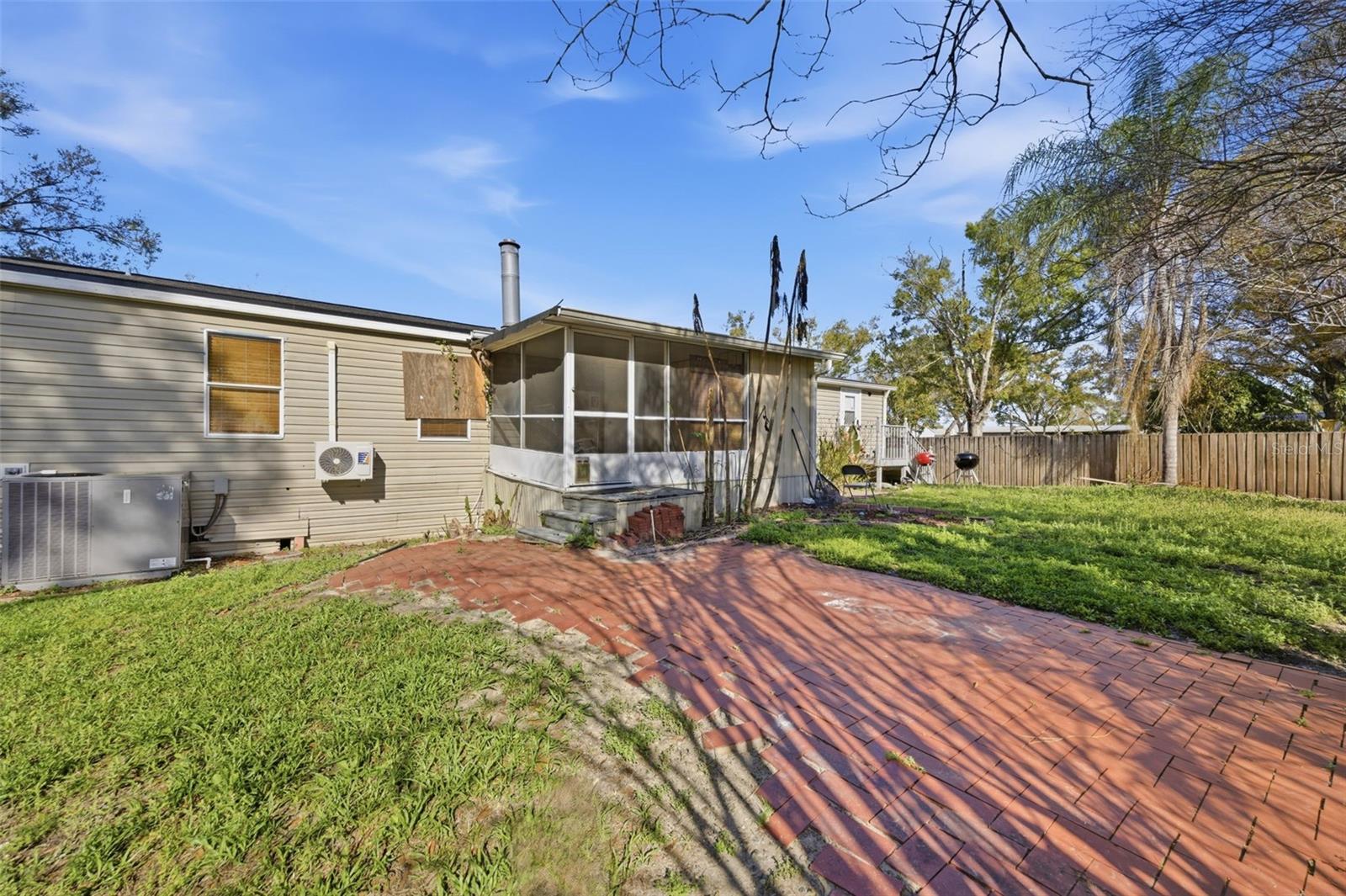 NORTH END TERRACE - Residential