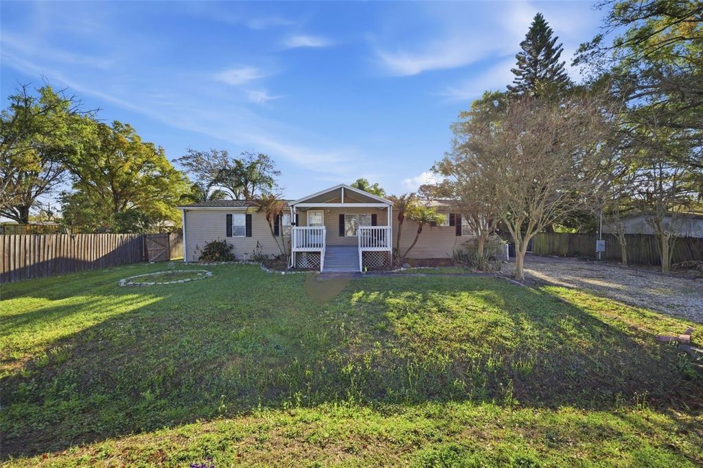 Photo of 12513 Waltham Avenue, Tampa, FL 33624 (MLS # A4687566)