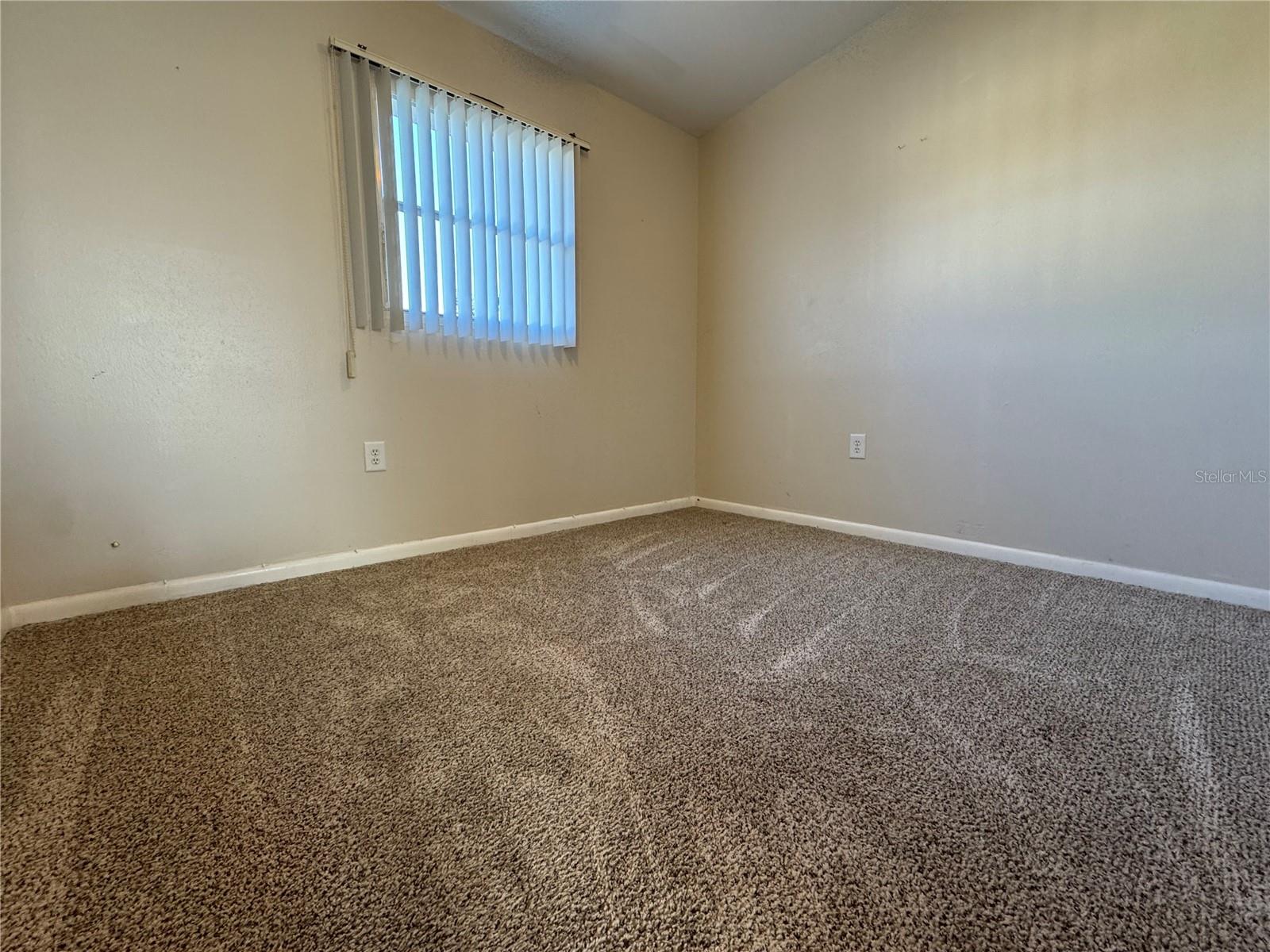 PINE CREST MANOR UNIT 1 - Residential