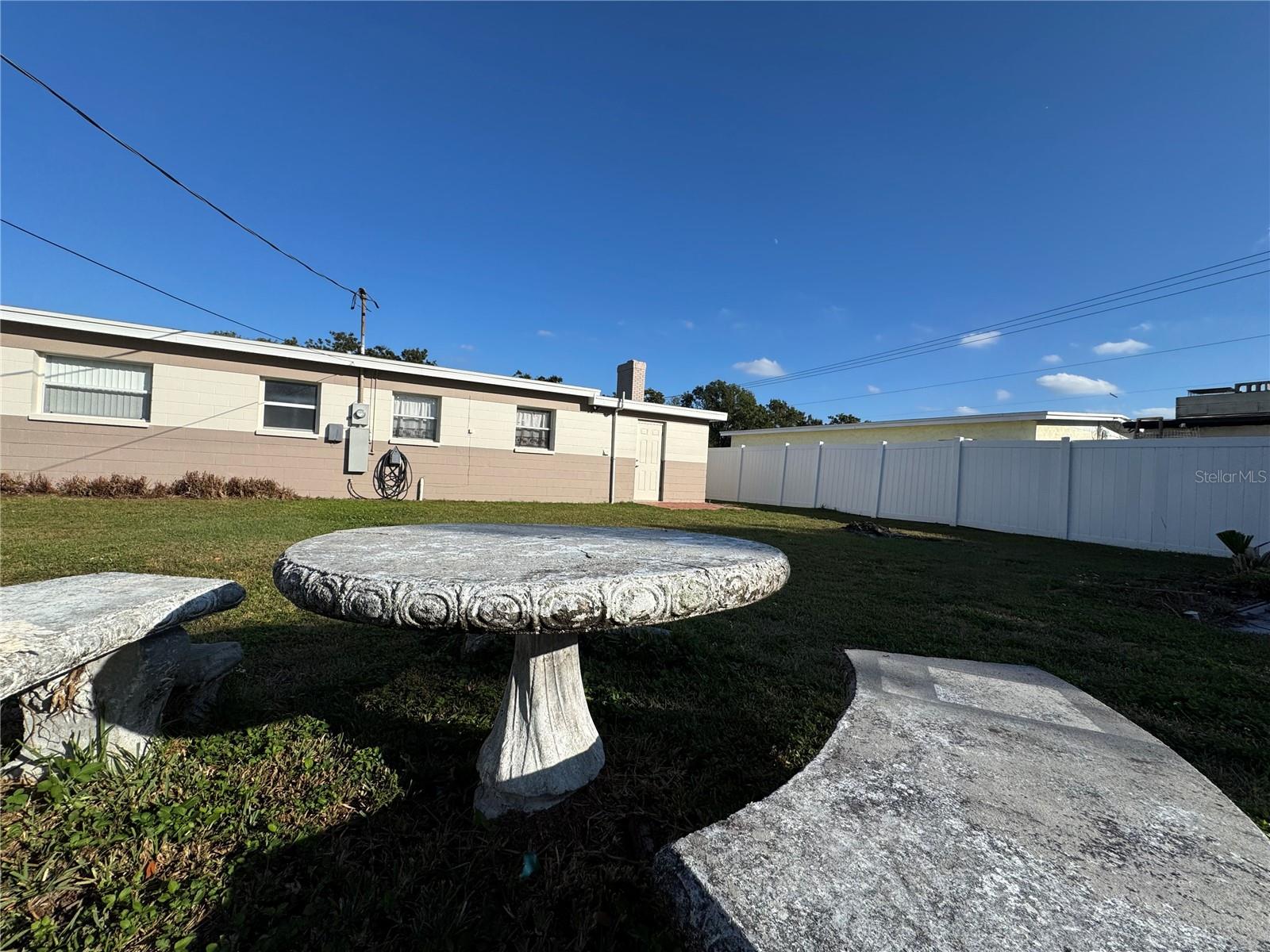 PINE CREST MANOR UNIT 1 - Residential