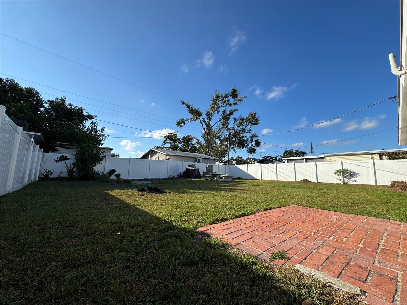 PINE CREST MANOR UNIT 1 - Residential