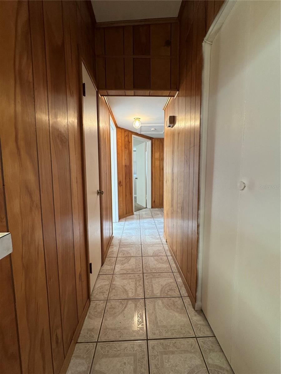 PINE CREST MANOR UNIT 1 - Residential