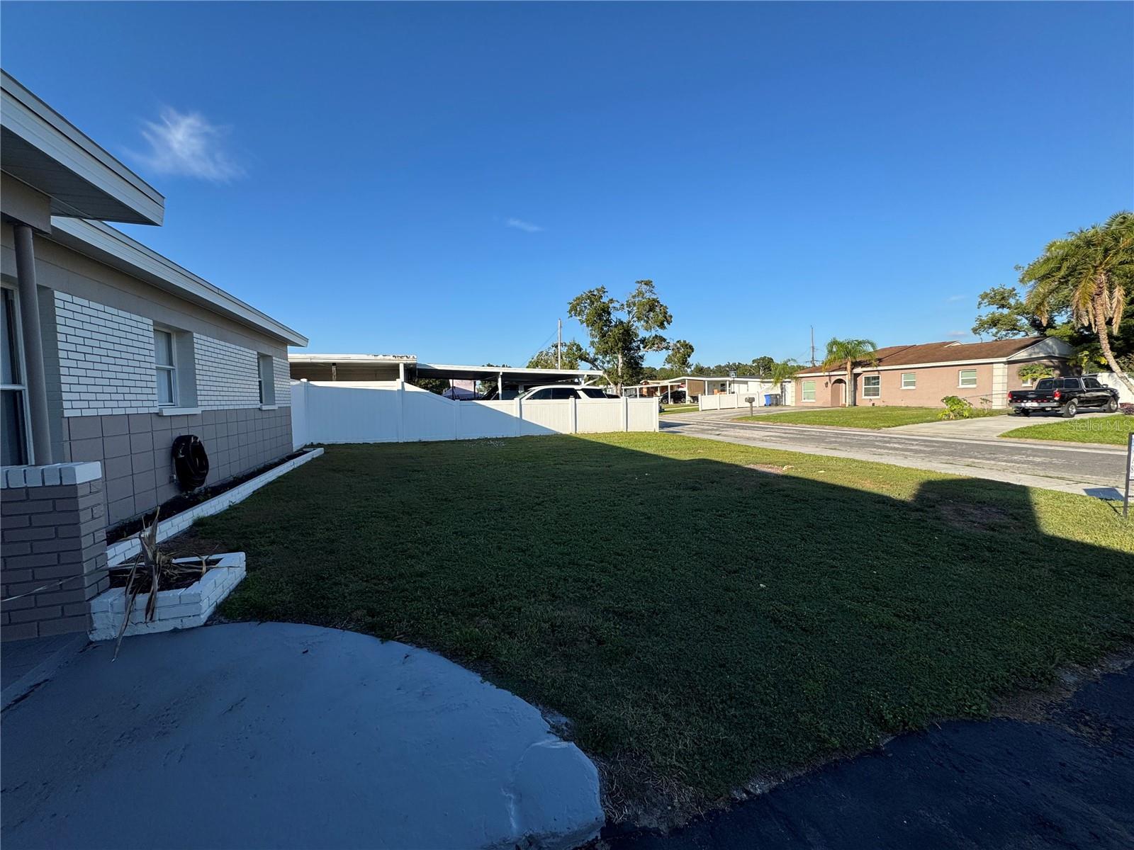 PINE CREST MANOR UNIT 1 - Residential