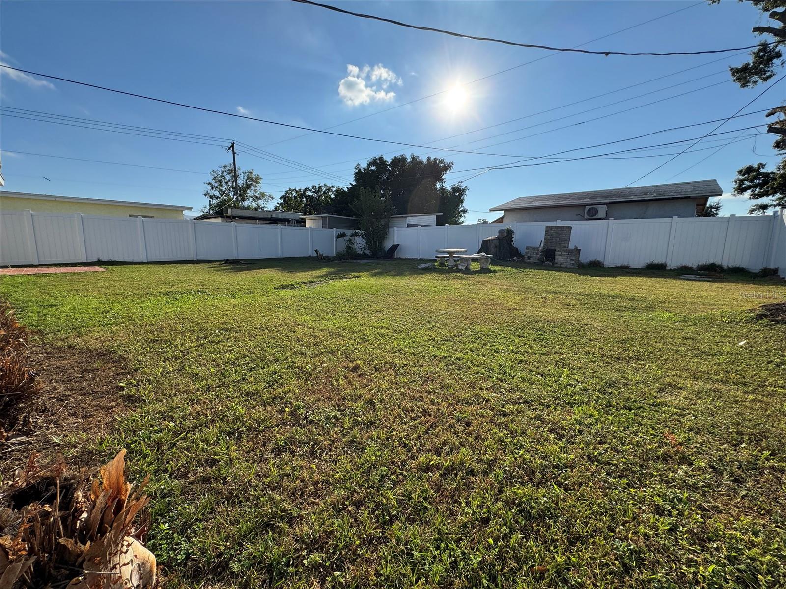 PINE CREST MANOR UNIT 1 - Residential