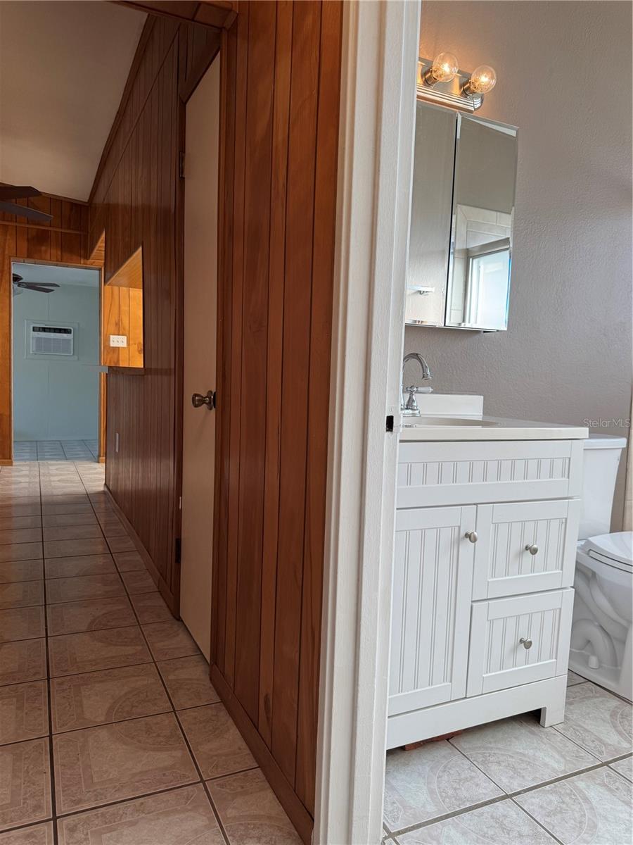 PINE CREST MANOR UNIT 1 - Residential