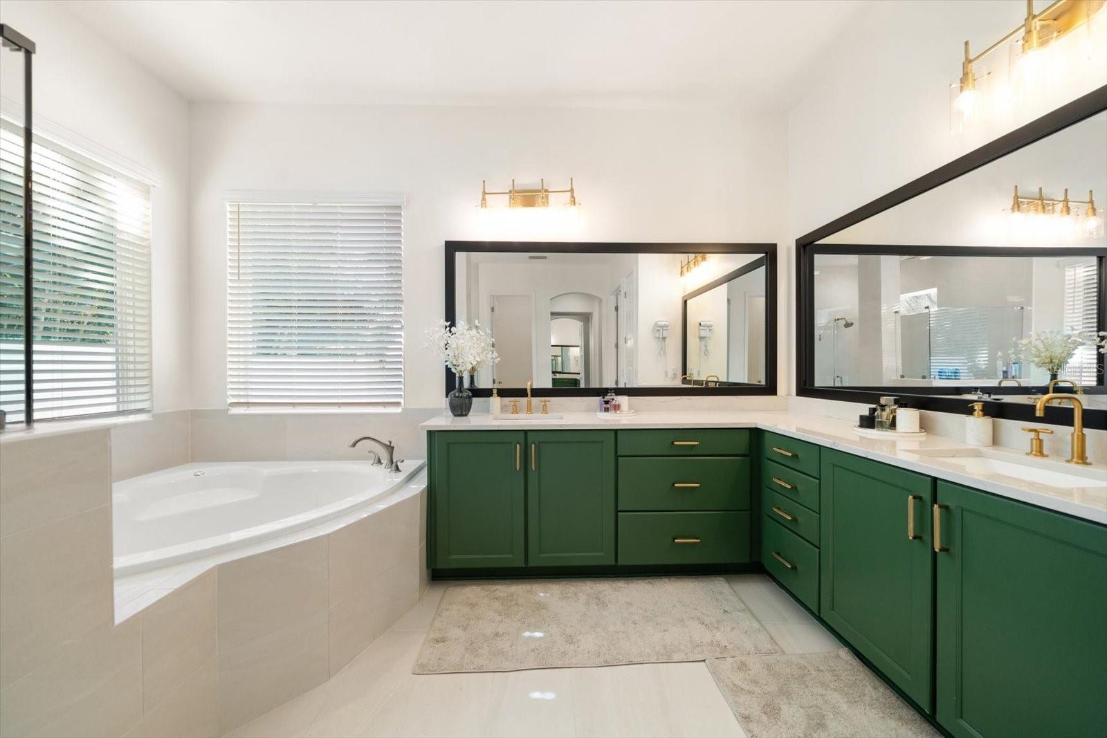 ABERDEEN OAKS SUB - Residential