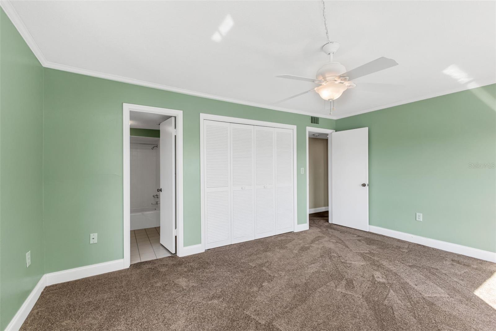 COLONY POINT - Residential