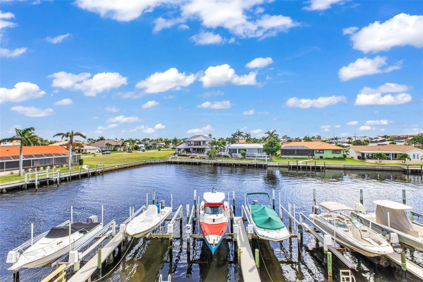 COLONY POINT - Residential