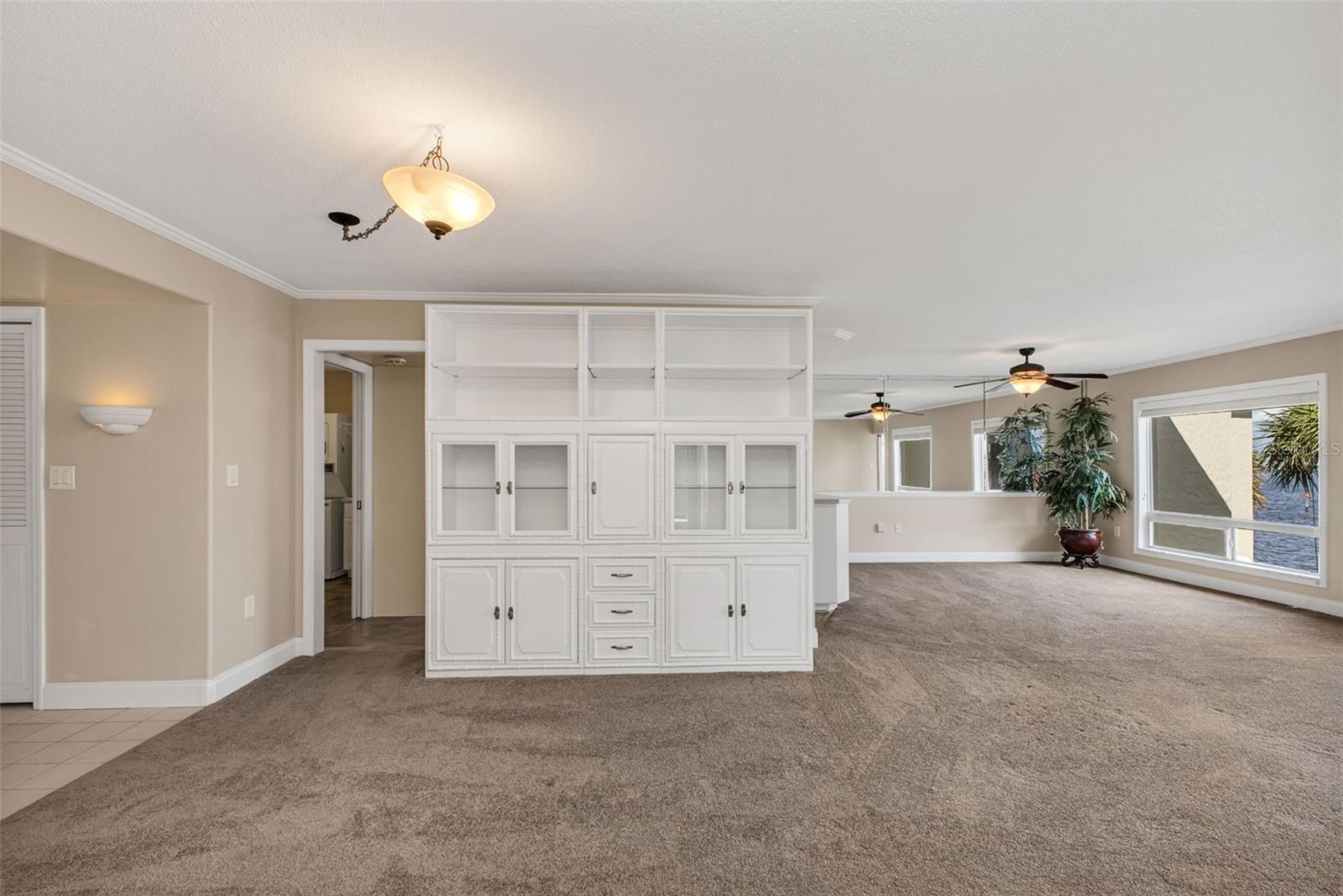 COLONY POINT - Residential